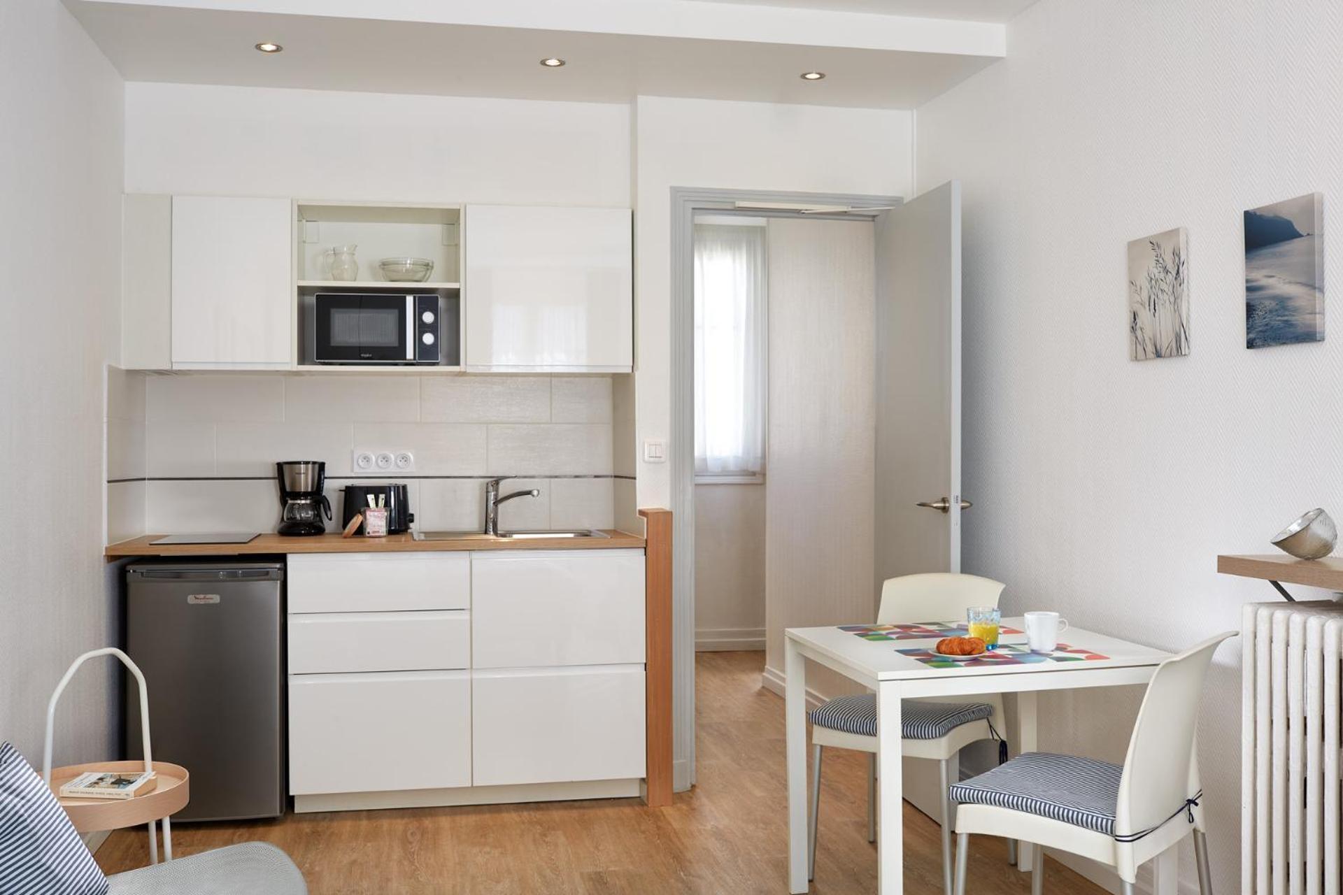 Hotel Residence Paris Asnieres エクステリア 写真
