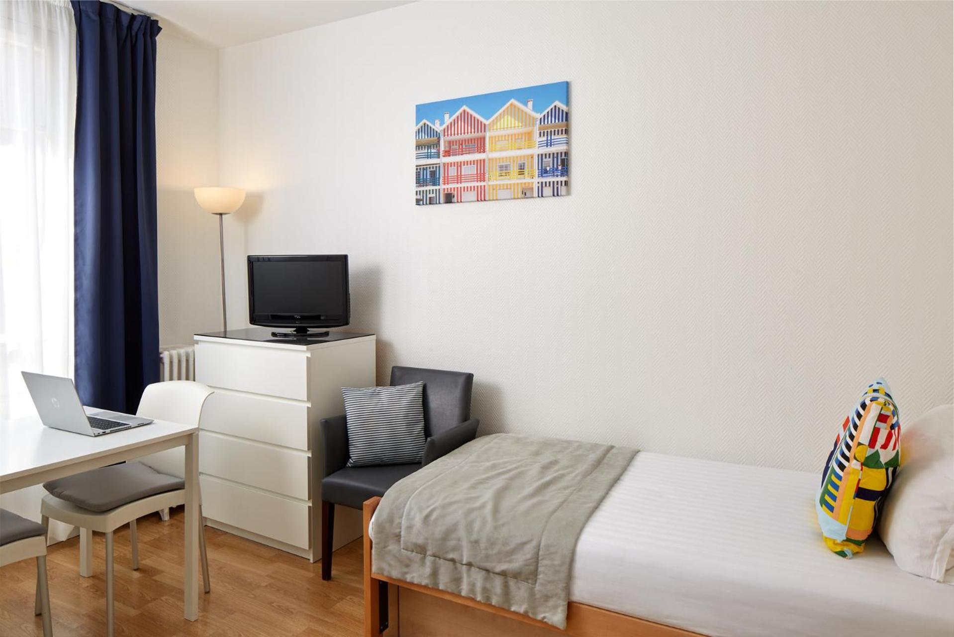 Hotel Residence Paris Asnieres エクステリア 写真